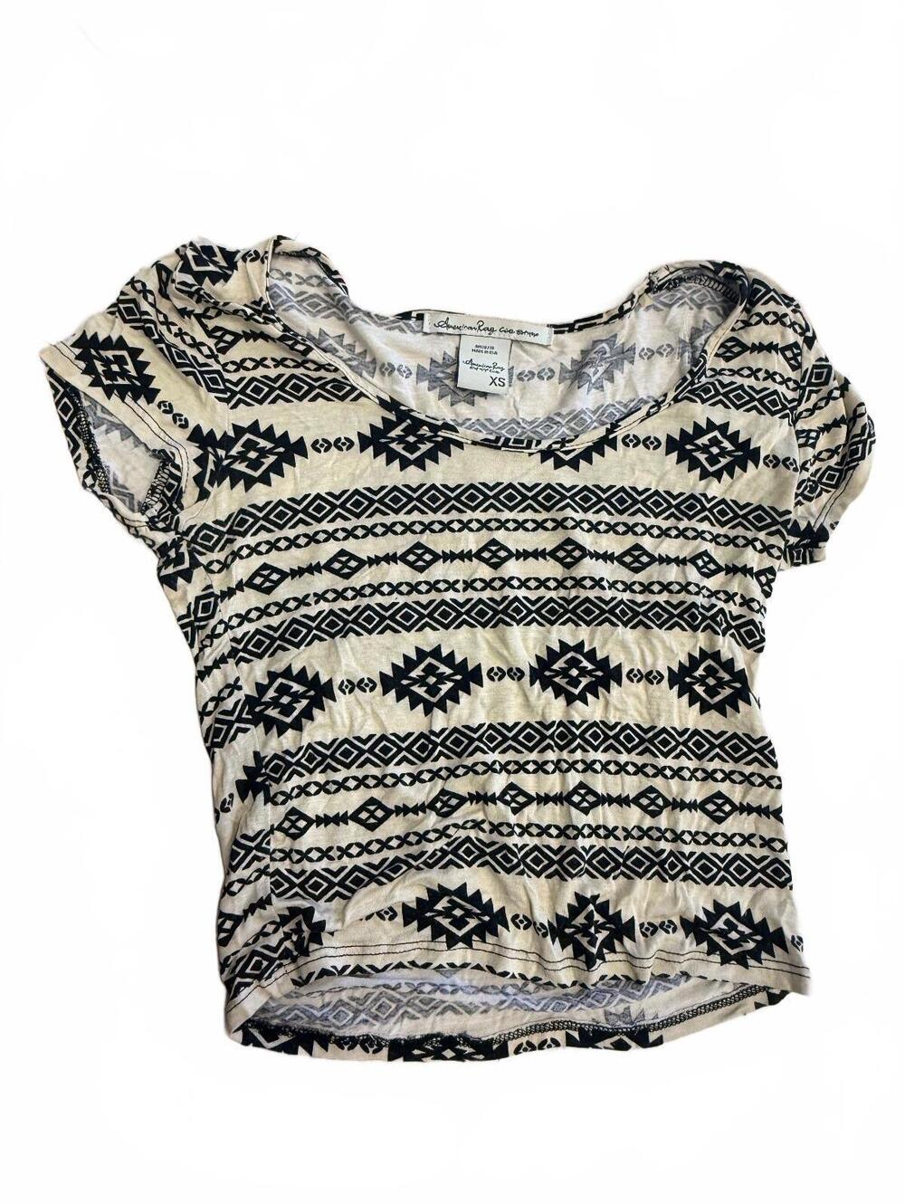 American Rag Cie XS Black and Cream Aztec Print crop top true y2k